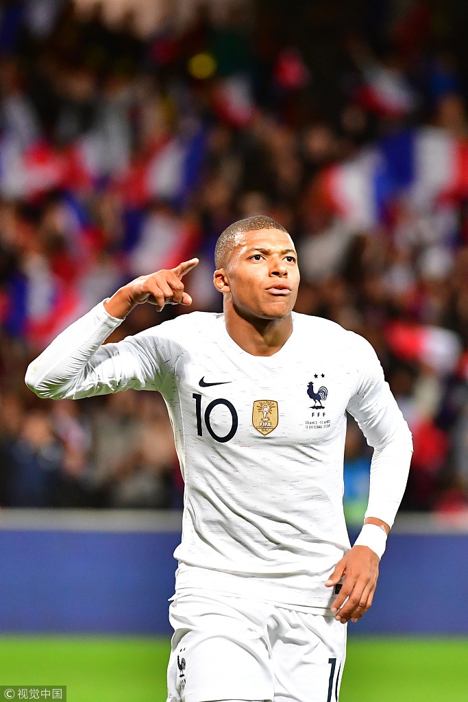 CBA-段睿骐14+8胡金秋14分 广厦大胜四川(图)