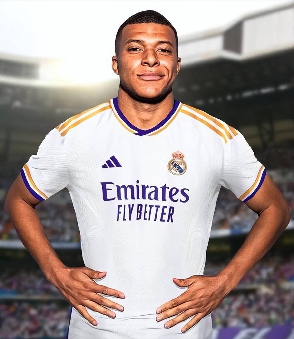 朴茨茅斯总监：热刺已与我们就可能提前召回梁民革进行了谈判