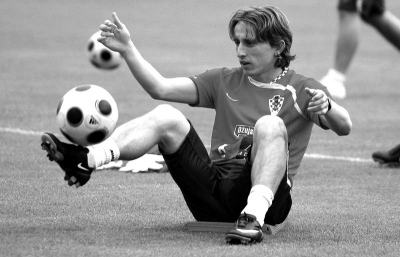 游戏店上架《刺客信条4：黑旗》重制版 2026发售